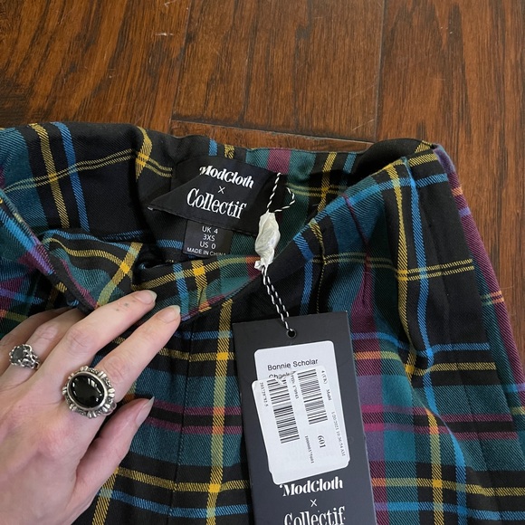 Size 0 high waisted plaid Mod Cloth x Collectif trousers - Picture 2 of 3